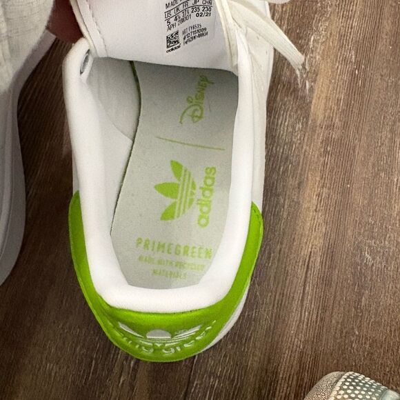 Adidas Kermit The Muppets Stan Smith Disney White/Green Sneakers Size 5 - Picture 7 of 8